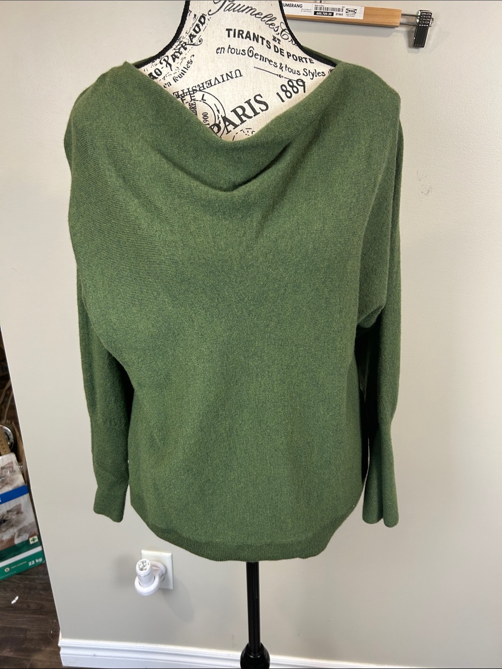 Cynthia Rowley 100% Merino Wool Green Cowl Neck Sweater XL